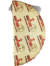 Lade das Bild in den Galerie-Viewer, Provolone Piccante - Auricchio - pikanter Käse aus Kuhmilch