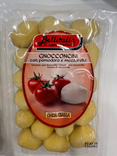 Load image into Gallery viewer, Gnocconcini con pomodoro e mozzarella - Bellitalia – Frische Gnocchi mit Tomate und Mozzarella